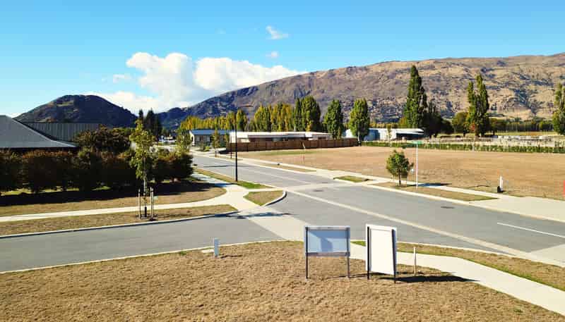 1 Starlight Court, Orchard Park, Wanaka