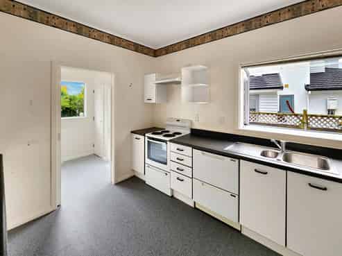 159 Waiwhetu Road, Waterloo