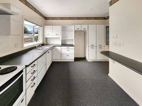 159 Waiwhetu Road, Waterloo