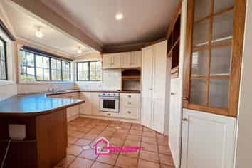 27 Raratuna Street, Turua