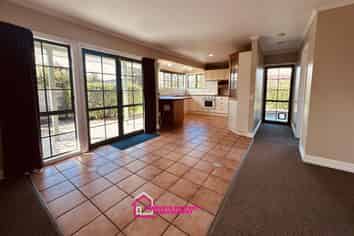 27 Raratuna Street, Turua