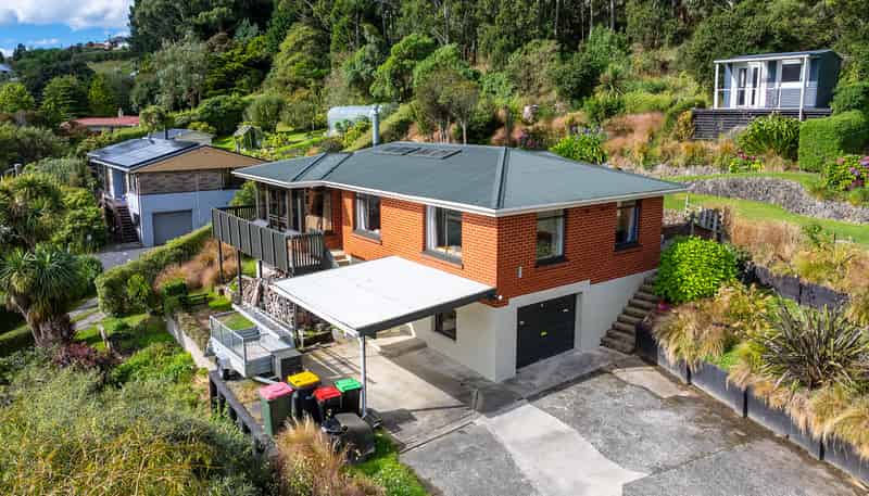 84 Hocken Street, Kenmure