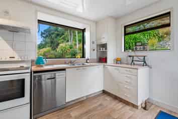 84 Hocken Street, Kenmure