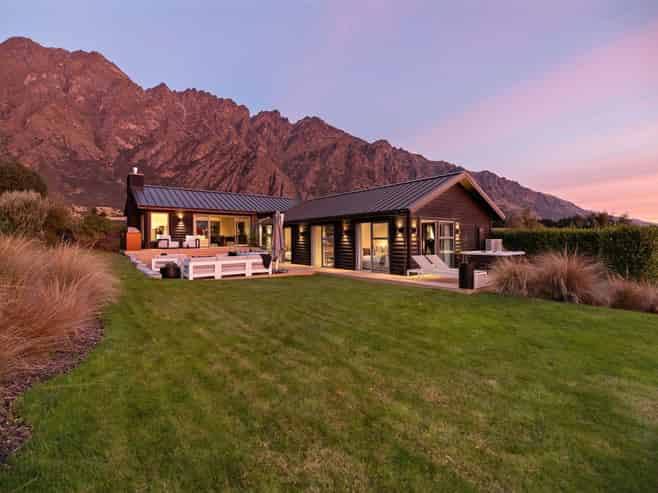 6 Jacks Point Rise, Jacks Point