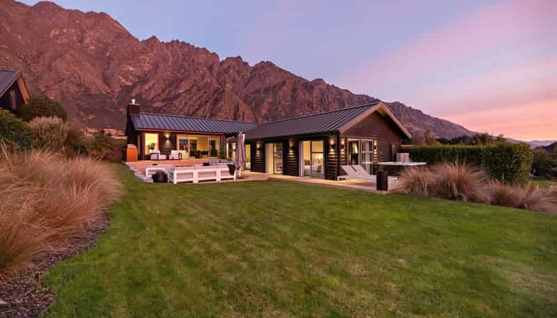 6 Jacks Point Rise, Jacks Point