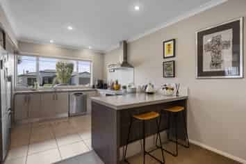 14 Palliser Place, Poraiti