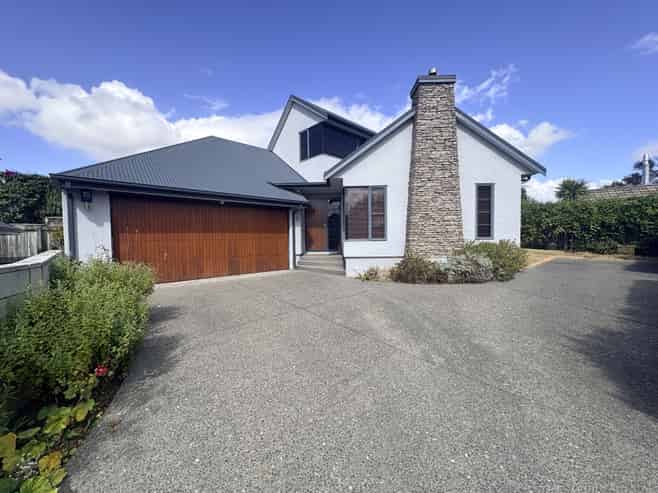 22b Chambers Street, Havelock North