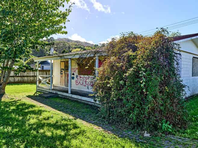 1 Harris Street, Naenae