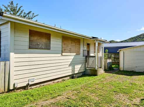 1 Harris Street, Naenae