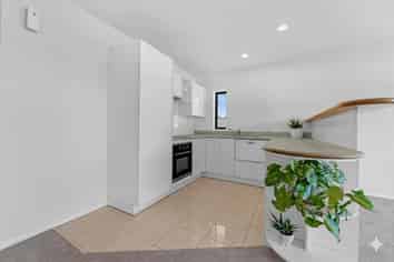 6/5 Cook Street, Howick