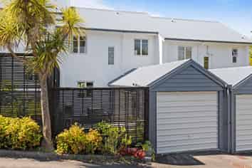 69 Winery Way, Henderson