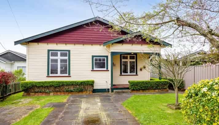 5 Disraeli Street, Hawera