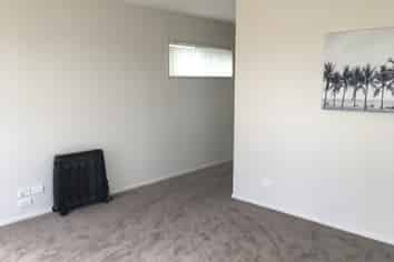 11 Gibbia Way, Beachlands