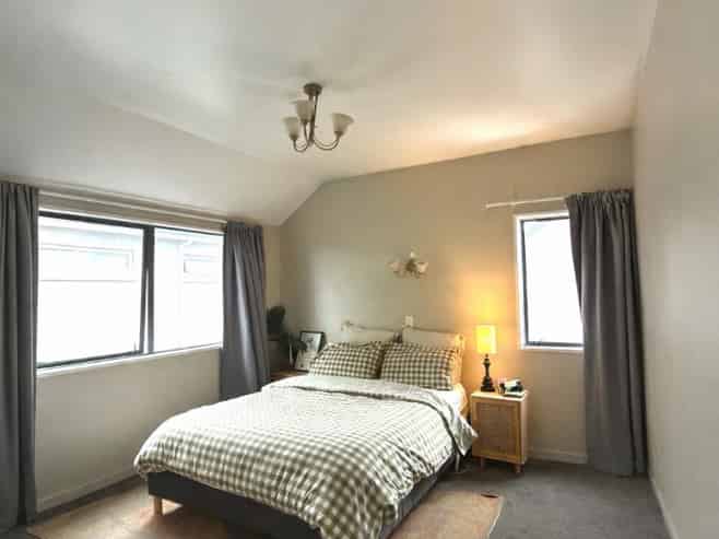 1/359 Hereford Street, Linwood