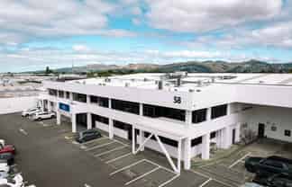 Ground floor refurbished office