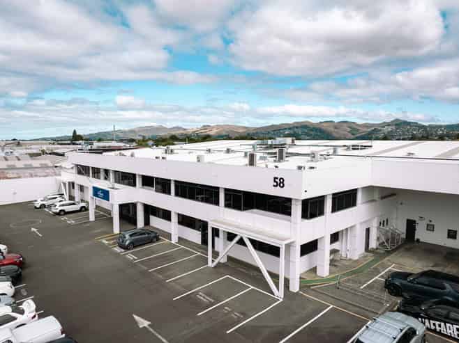 Ground floor refurbished office