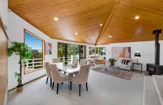 16 Tainui Road, Cockle Bay