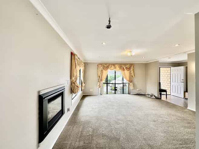 20 Thomas Road, Flat Bush