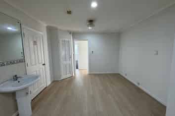 51 Swaffield Road, Papatoetoe