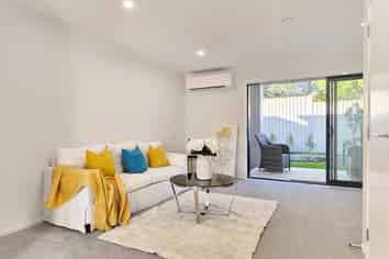 29 Tima Lane, Mangere Bridge