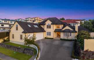 13 The Enclave, Totara Heights