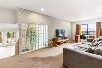 6 Peach Parade , Remuera