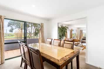 6 Peach Parade , Remuera