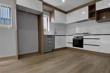 9b Sari Place, Massey