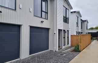 9b Sari Place, Massey