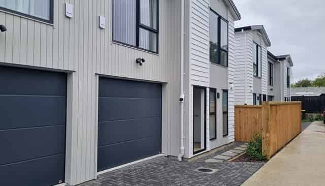 9b Sari Place, Massey