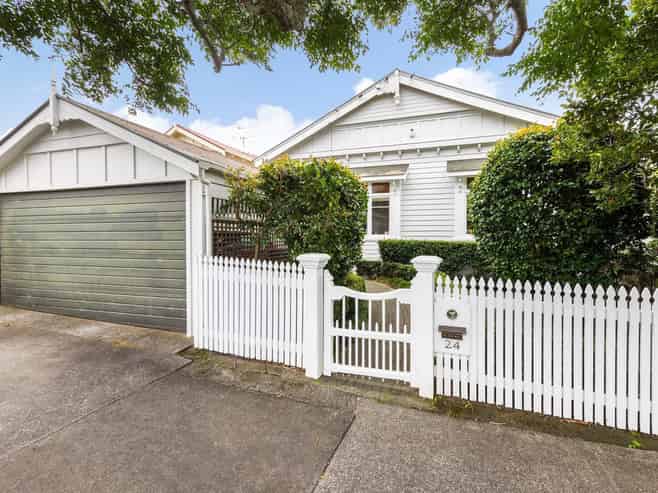 24 Croydon Rd, Mount Eden