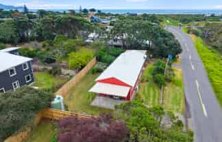 323 Te Horo Beach Road, Te Horo