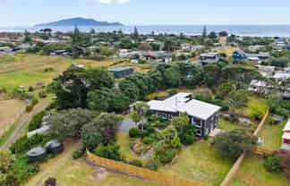 321 Te Horo Beach Road, Te Horo