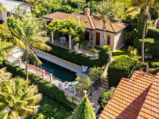 30-32 Takutai Street, Parnell