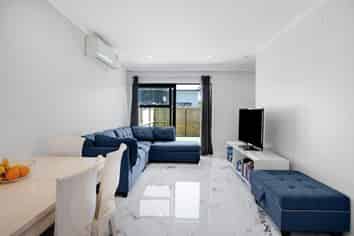 A/21 Ventura Street , Mangere