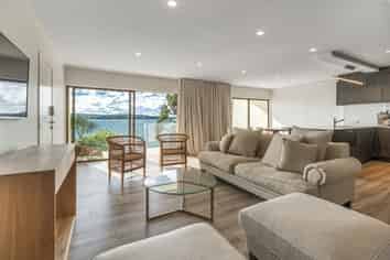 15/67 Sarsfield Street, Herne Bay