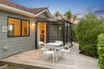 49 Satara Crescent, Khandallah