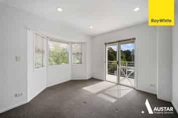 81 Winery Way, Henderson