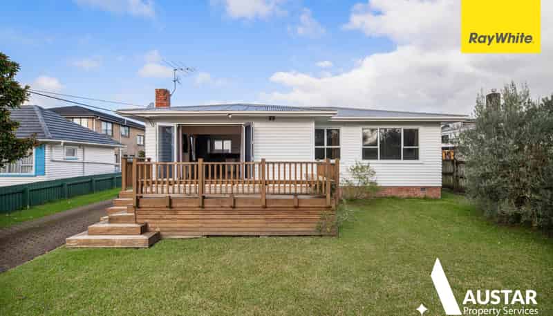 102 Matipo Road, Te Atatu Peninsula