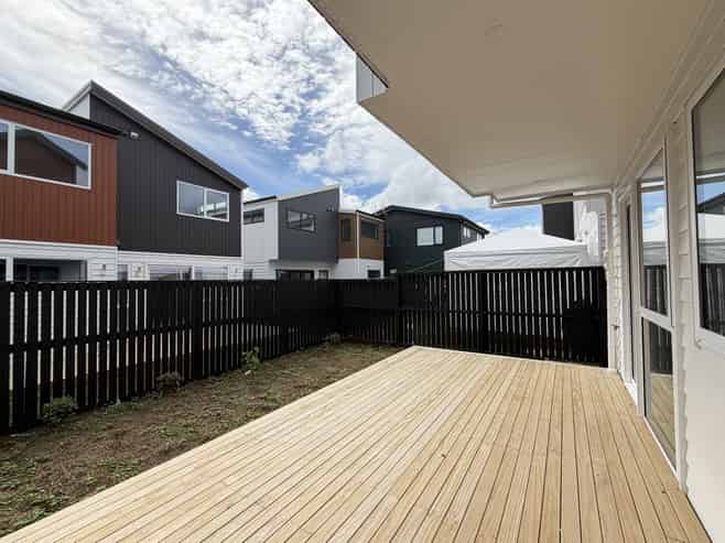 9 Wingrove Close, Rosehill