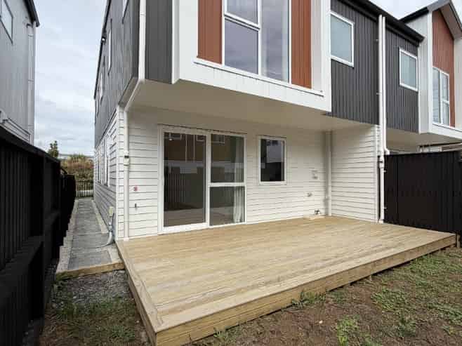 9 Wingrove Close, Rosehill