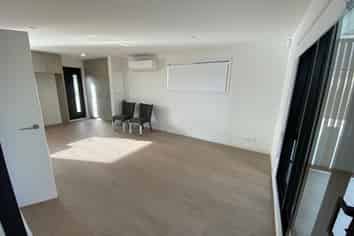 2/5 Brandon Road, Glen Eden