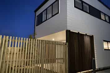 2/5 Brandon Road, Glen Eden