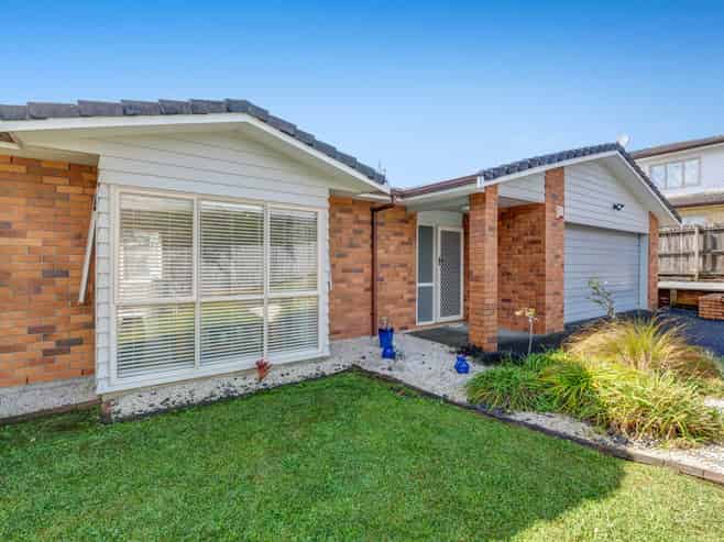 18 Driftwood Drive, Red Beach