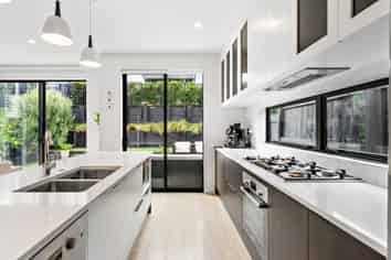 5 Mita Road, Silverdale