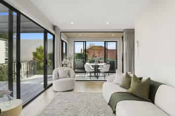 8/109 Kohimarama Road , Kohimarama