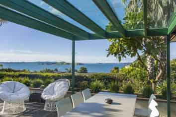 300 Riddell Road, Glendowie