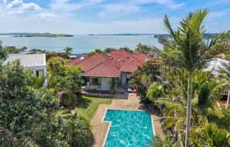 300 Riddell Road, Glendowie