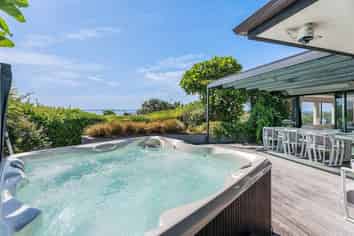 300 Riddell Road, Glendowie