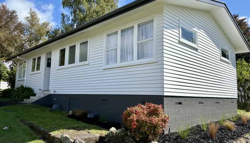 98 Grandvue Road, Kawaha Point